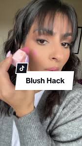 The blush hack we all need to make that colour pop. @SHEGLAM shade love  cake #makeuphack#blushhack#sheglam#makeuptok#browngirlmakeup  #makeupartisthacks #uktiktok#pakistanitiktok#fyp#viraltok