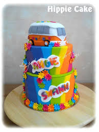 Gateau Theme Hippie Pour Un Bapteme La Petite Cuisine De Nini Gateau Hippie Idee Gateau Gateau