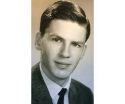 Albert Hess's Instagram, Twitter & Facebook