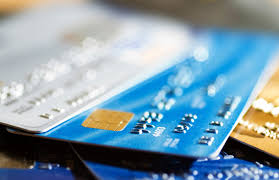 How to tell if its a credit card or debit. What S The Difference Between Debit And Credit Cards Collegesteps