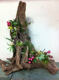 Pin Von Anitha Paulose Auf Kompozycje Kwiatowe Seidenblumengestecke Blumengestecke Moderne Blumenarrangements