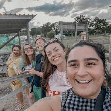 Danielle Nutter-Jones (@danninutterjones) • Instagram photos and videos