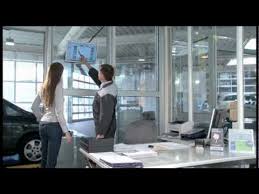 Der Erste Direktannahme Roboter Fur Die Markenwerkstatt