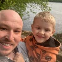 Alexandra Orcutt's Instagram, Twitter & Facebook