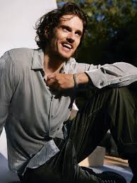 Îţi place sau deteşti acest actor? Daniel Sharman Talks Netflix S New Supernatural Series Cursed
