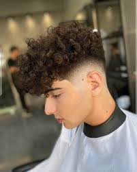 Curly Hairstyles for Teenage Guys