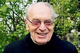 Fr. Michael und Br. Gregor als Pilger beim Blutritt in Weingarten... mit  Besuch auf dem Friedhof, im Gedenken an verstorbene Mitbrüder #blutritt  #weingarten #blutrittweingarten #pilger #reiterprozession #heiligblut