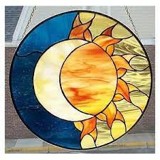 These are 7 of our best tips and ideas for decorating with stained glass lamps. Pin By Loriann Kuralt On Stained Glass Bunte Glaser Keramik Bemalen Glasmalerei