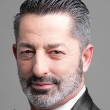 Lamentablemente no fue un buen día aquí en Threads, muchas personas  demasiado rotas, con tanto rencor por todo, que solo quieren arruirle la  vida al resto, por más de que no hayamos