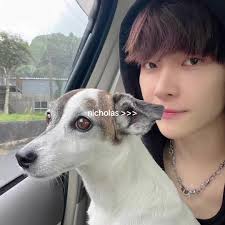 Photo Fans Cj Nickolas