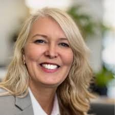 Michelle Wiersma's Instagram, Twitter & Facebook