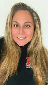 The new head coach of Hollister High School girls' volleyball program is  Lisa Becerra, who coached St. Ignatius College Preparatory to the Central  Coast Section championship in 2010 and was assistant coach