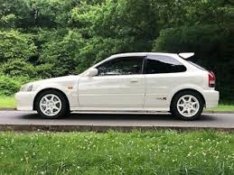 The honda civic type r is a high performance version of the popular honda civic. Honda Civic R Ek9 Gebrauchtwagen Gebrauchtwagen Suchen Das Parking