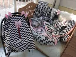 Elisi Panosundaki Pin