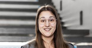 Frauen in der Technik: Sabine Strobl ist zukunftsfit in Sachen  Teilekonstruktionen bei Scheuch