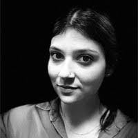 Hilary Roth's Instagram, Twitter & Facebook