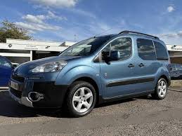 Image result for Bleu Kyanos 2011 Citroen