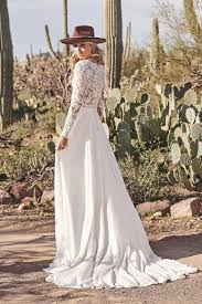 Das brautkleid stellt für die meisten damen eines der wichtigsten kleidungsstücke in ihrem leben dar. Galerie Bildergalerie Brautmode Boutique By Rofin Brautmodenborse