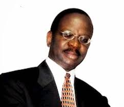 La meteórica carrera política de Ricardo de los Santos