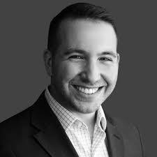 Eli Weintraub's Instagram, Twitter & Facebook