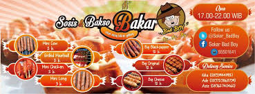 Terdiri dari 2 tusuk satai sosis sapid an 1 tusuk satai bakso sapi saus barbeque terbuat dari campuran tomat, bawang merah, bawang putih, saus sambal, saus tomat, cabai merah segar, tepung maizena, air, dan minyak. Sosis Bakso Bakar Bad Boy Sosis Bakso Bakar Bad Boy