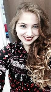 Ismaris Ocasio's Instagram, Twitter & Facebook