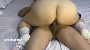 گاییدن دوست دختر تپل روی تخت دونفره (ایرانی) - Pornhub.com