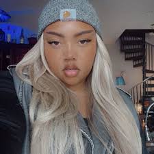 Mariah Vasquez (@riahdawnofficial) • Instagram photos and videos