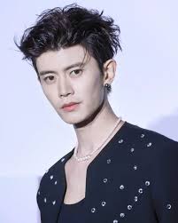 TASAKI red carpet #AllenRen #RenJialun #RenGuochao #任嘉伦 #ChineseActor  #JuruBicaraMerekChinaTasakiRenJialun