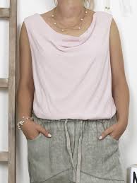 Erica glauca, a heath to 1 m high, with pale pink sepals, greenish white corolla.: Ø§Ù„ØªØ´Ø§ÙˆØ± Ù…Ù† Ø­ÙŠÙ† Ø§Ø®Ø± Ù…Ù† Ø¹Ù†Ø¯ Haut Rose Pale Femme Lcrglobalstrategies Com