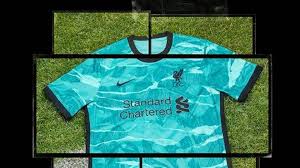 Football kit archive is the state of art archive for the history and evolution of football kits, or if you prefer it, soccer jerseys. Fc Liverpool Prasentiert Blaues Auswarts Trikot Inspiriert Von Wappen