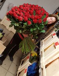 Již po celá staletí mají lidé spojeného valentýna s věnováním květin vašim blízkým. Svatek Zamilovanych Den Svateho Valentyna