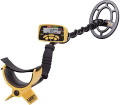 Garrett ace line is an outstanding series of detectors intended for finding metal objects hidden or buried underground. Garrett Ace 300i Metal Detector Amazon Co Uk Diy Tools