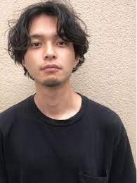 2021年冬 メンズ ミディアムの髪型 ヘアアレンジ 人気順 15ページ目 ホットペッパービューティー ヘアスタイル ヘアカタログ メンズパーマ メンズ 髪型 ミディアム メンズ ヘアスタイル