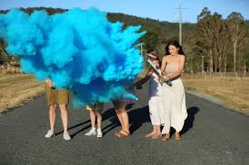 Pamela kreimeyer, 56, died when the gender reveal 'cannon', meant to send up pink or blue powder into the air, instead detonated and sent debris flying. Gender Reveal Smoke Cannon Gender Reveal Smoke Gender Reveal Smoke Cannon Confetti Gender Reveal