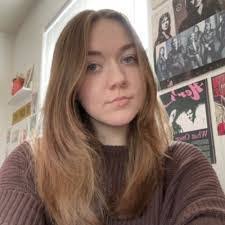 Desirae Carpenter's Instagram, Twitter & Facebook