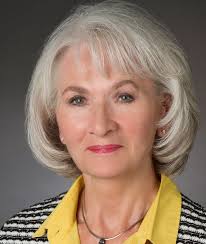 Renee Baird's Instagram, Twitter & Facebook