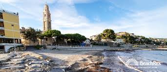 San lorenzo al mare is a comune in the province of imperia in the italian region liguria, located about 100 kilometres southwest of genoa an. Strand Vele San Lorenzo Al Mare Liguria Italien Beachrex Com