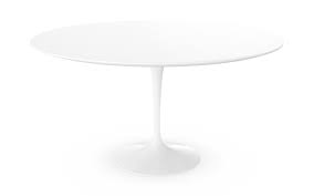 Tables de salle à manger. Knoll International Table Ronde Saarinen 137 Cm Blanc Stratifie Blanc De Eero Saarinen 1955 1957 Meubles Design Par Smow Com
