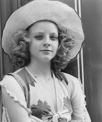 Taxi driver (1976) the signature style. Iris Played By Jodie Foster In Taxi Driver Famousfix