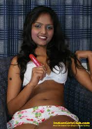 Real Life Indian Girl Divyas Photo Gallery - Part 11 - Indian Girls Club