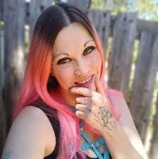 Alaina Murrell's Instagram, Twitter & Facebook