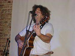 Basta con cantar cualquier tema, tararearlo incluso, que uno va encontrando. Palo Pandolfo Wikipedia La Enciclopedia Libre