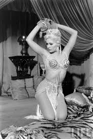 Kim Novak - Free pics, galleries & more at Babepedia