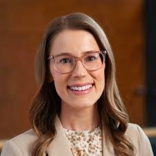 Crystal Sinn's Instagram, Twitter & Facebook