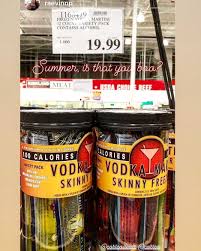 Costco S 100 Calorie Boozy Popsicles Return In 2019 People Com Vodka Popsicles Costco Wine Boozy Pops