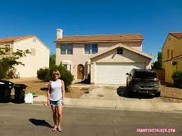 И точный адрес его 712 red bark lane, henderson, nevada, 89011, united states. The Real Life The Simpsons House Iamnotastalker