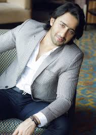 Actors shaheer sheikh and erica fernandes are all set to return to the small screen in one of their most popular roles, namely dev and sonakshi in. Shaheer Sheikh Height Weight Age Girlfriend Family Facts Biography