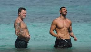 Il mio carissimo amico franco onori gli dice: Filippo Nardi All Isola Dei Famosi Grasso E Sfatto L Ombra Del Fico Che E Stato Caffeina Magazine