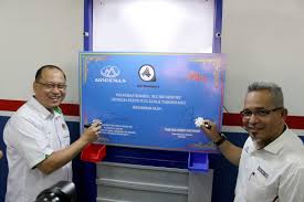 Helping customers in identifying and purchasing required products to ensure that excellent customer service is demonstrated at all times. New Modenas Service Plus Centre Opens In Kuala Terengganu Bikesrepublic